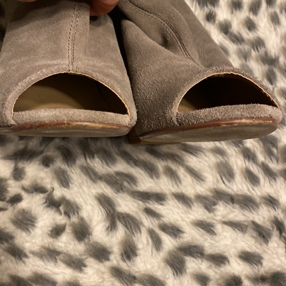 Grey booties - Picture 5 of 6
